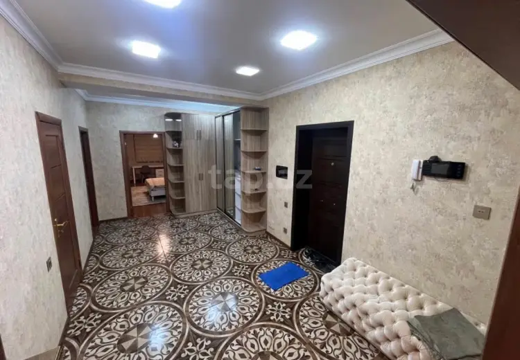 3 otaqlı mənzil , Bakı