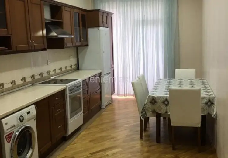 3 otaqlı mənzil Kirayə (aylıq), Nəsimi, Bakı