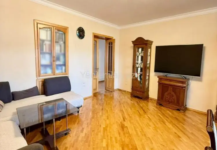 275 000 AZN - 5 otaqlı mənzil Satılır, Binəqədi qəs., Binəqədi, Bakı