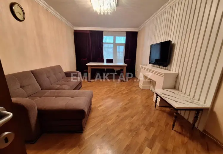 800 AZN - 3 otaqlı mənzil Kirayə (aylıq), Yasamal qəs., Yasamal, Bakı