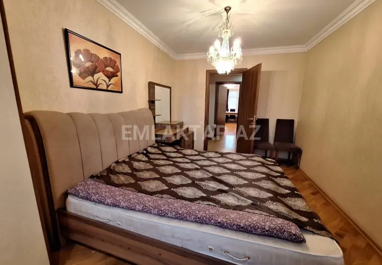 800 AZN - 3 otaqlı mənzil Kirayə (aylıq), Yasamal qəs., Yasamal, Bakı
