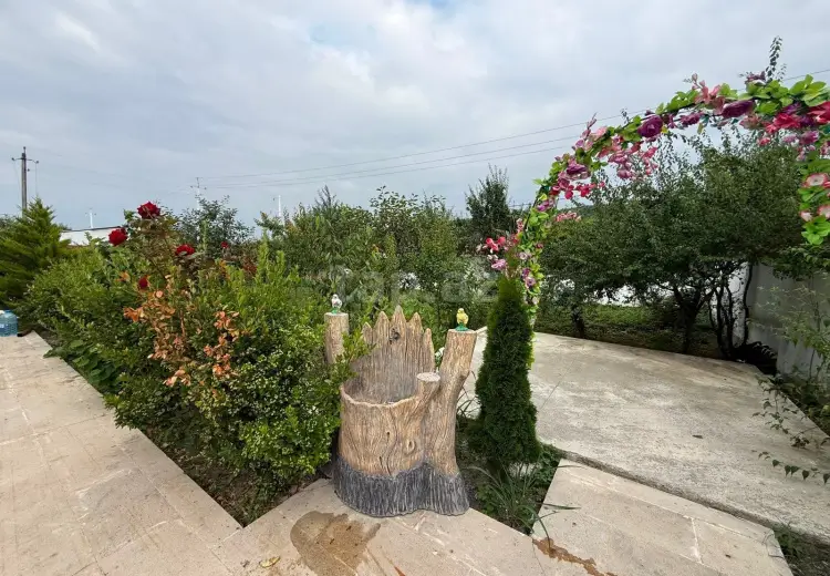 5 otaqlı mənzil , Qusar