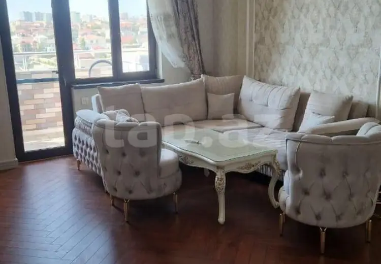 3 otaqlı mənzil , Səbail, Bakı