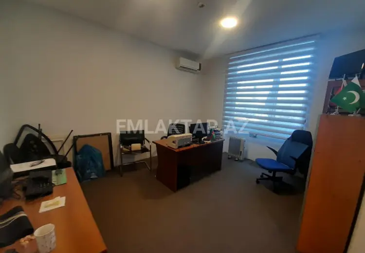 25 m² Obyekt / Ofis Kirayə (aylıq), Nərimanov, Bakı