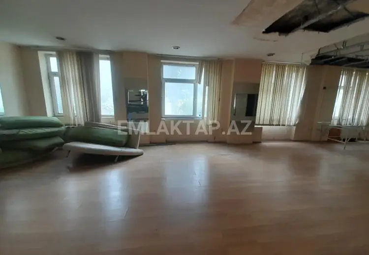 70 m² Obyekt / Ofis Kirayə (aylıq), Nərimanov, Bakı