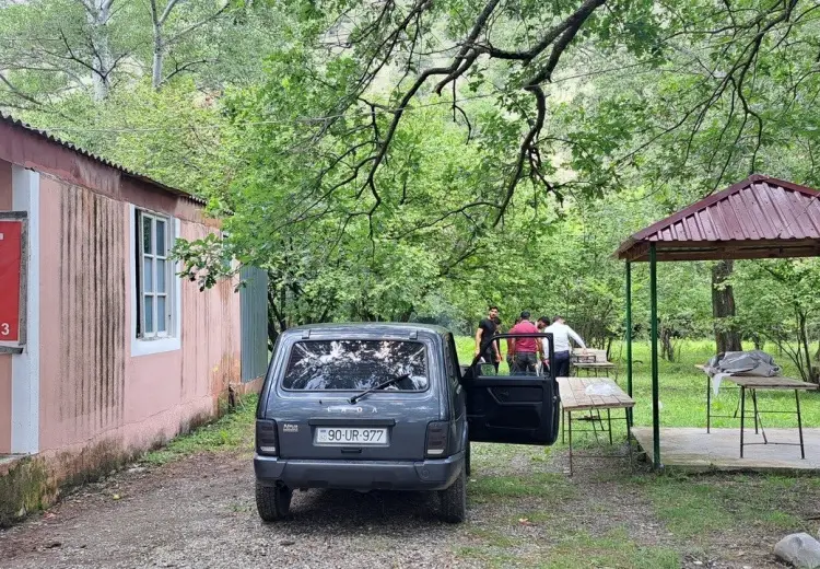 100 m² Obyekt / Ofis Satılır, Oğuz