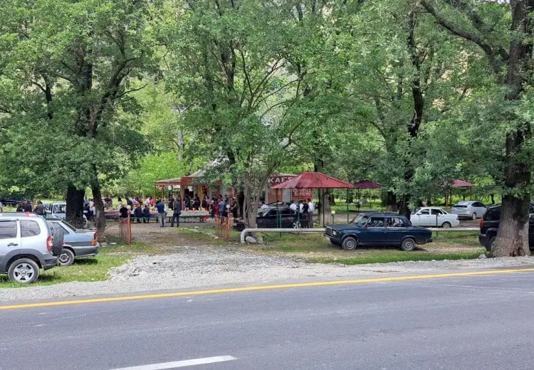 100 m² Obyekt / Ofis Satılır, Oğuz