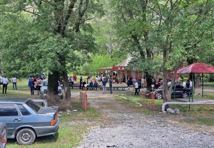100 m² Obyekt / Ofis Satılır, Oğuz