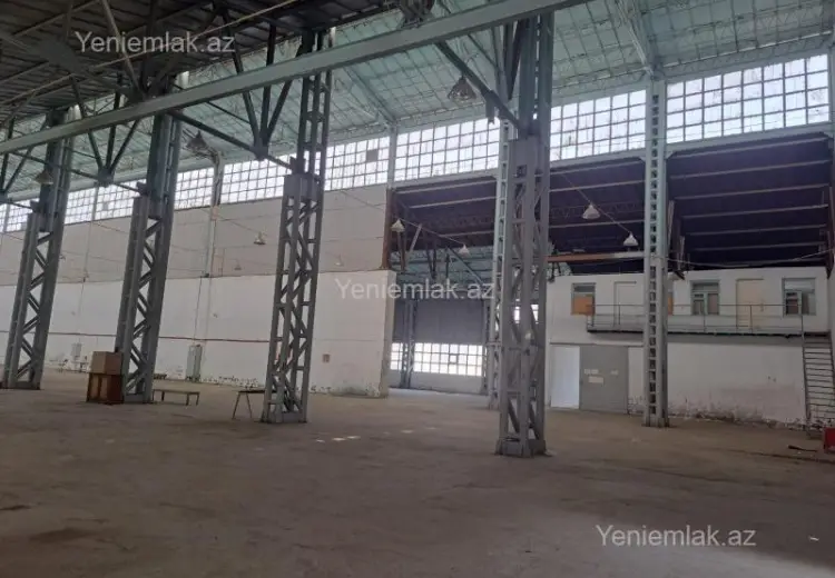 13 000 AZN - 2200 m² Obyekt / Ofis Kirayə (aylıq), Binəqədi qəs., Binəqədi, Bakı