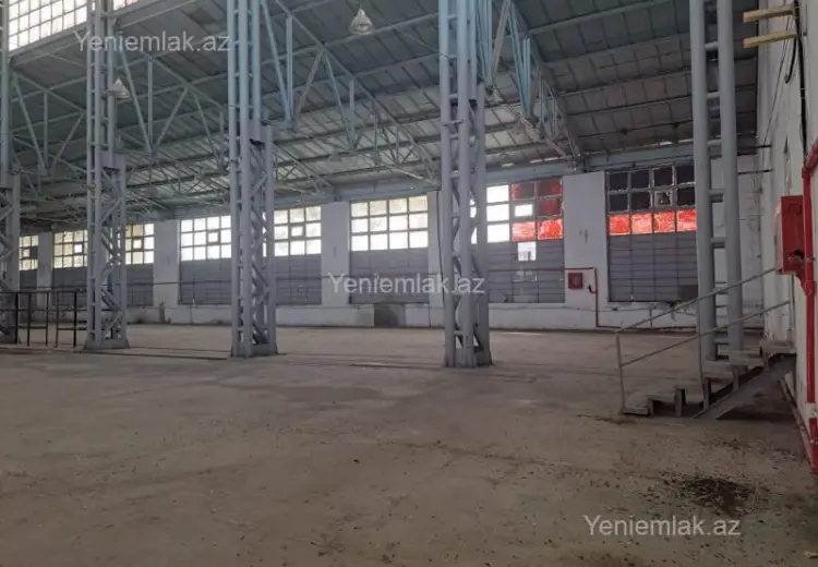 13 000 AZN - 2200 m² Obyekt / Ofis Kirayə (aylıq), Binəqədi qəs., Binəqədi, Bakı