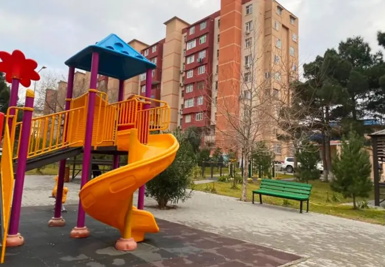 700 AZN - 3 otaqlı mənzil Kirayə (aylıq), Laçın