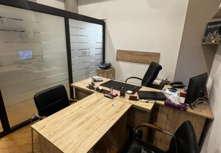94 m² Obyekt / Ofis Kirayə (aylıq), Xətai, Bakı