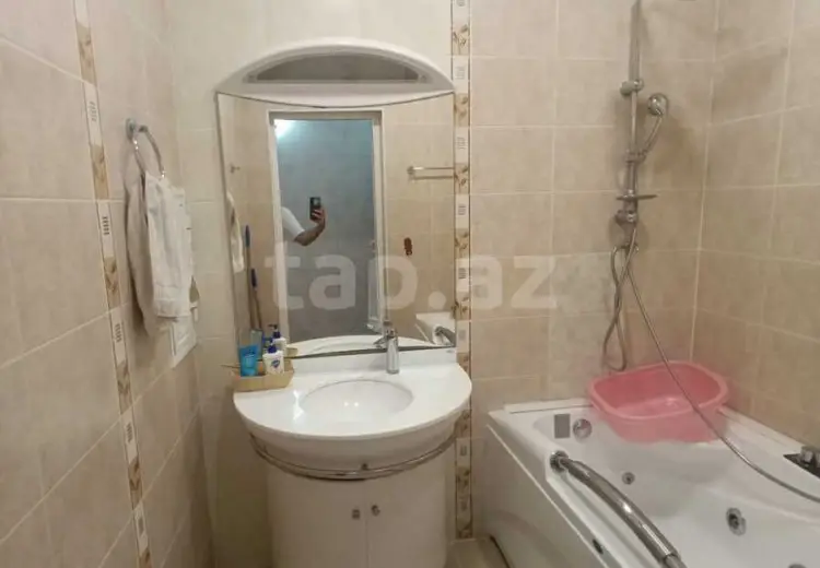2 otaqlı mənzil , Bakı