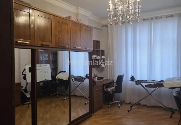 545 000 AZN - 5 otaqlı mənzil Satılır, Nəsimi, Bakı