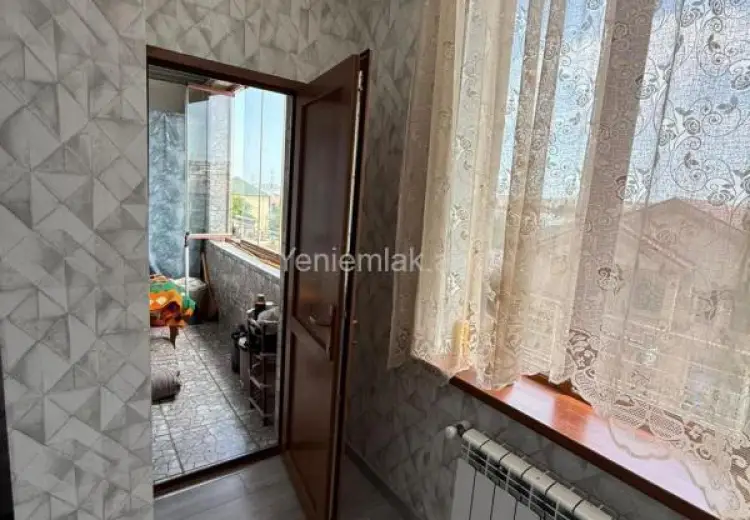 225 000 AZN - 4 otaqlı mənzil Satılır, Qaraçuxur qəs., Suraxanı, Bakı