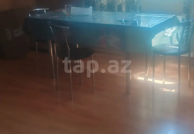 700 AZN - 3 otaqlı mənzil Kirayə (aylıq), Bakı