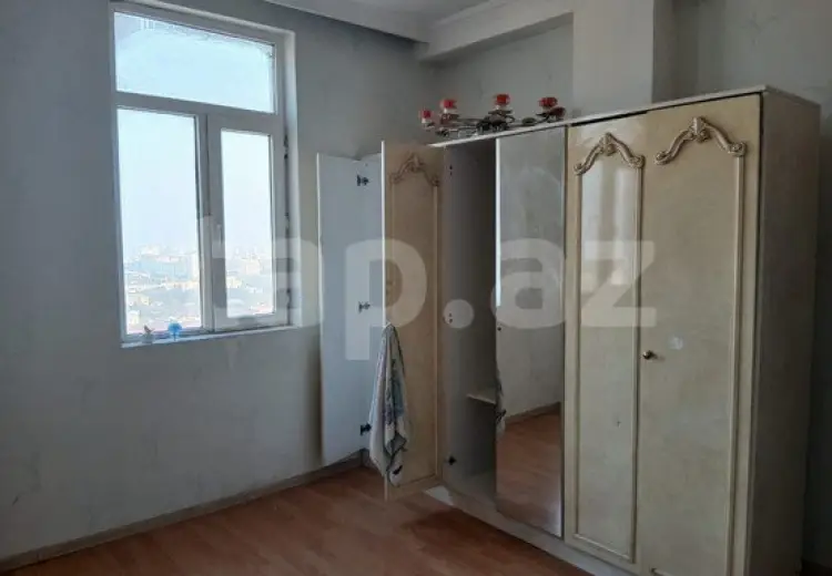 3 otaqlı mənzil , Bakı