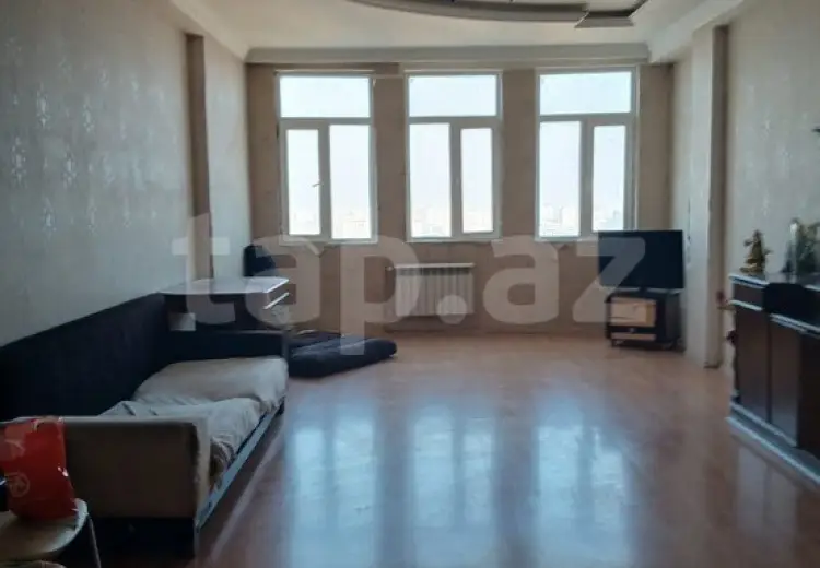 3 otaqlı mənzil , Bakı