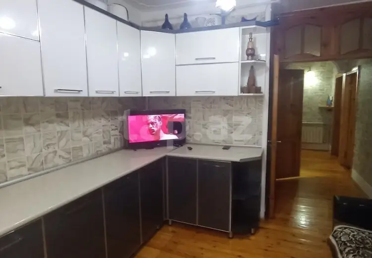 3 otaqlı mənzil , Mingəçevir
