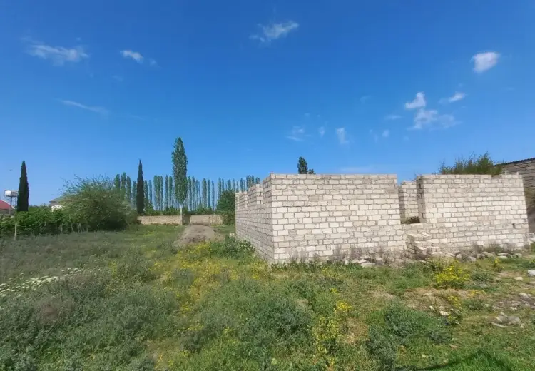 12 sot Torpaq Satılır, Şabran