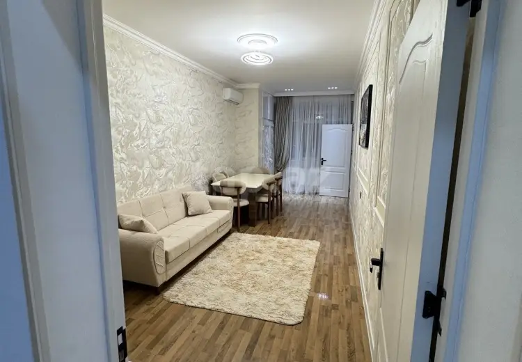 3 otaqlı mənzil , Bakı