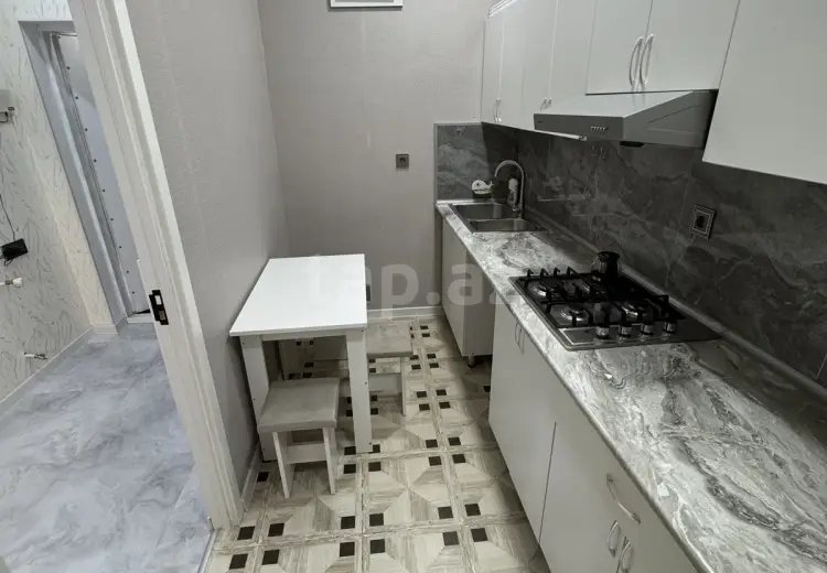 3 otaqlı mənzil , Bakı