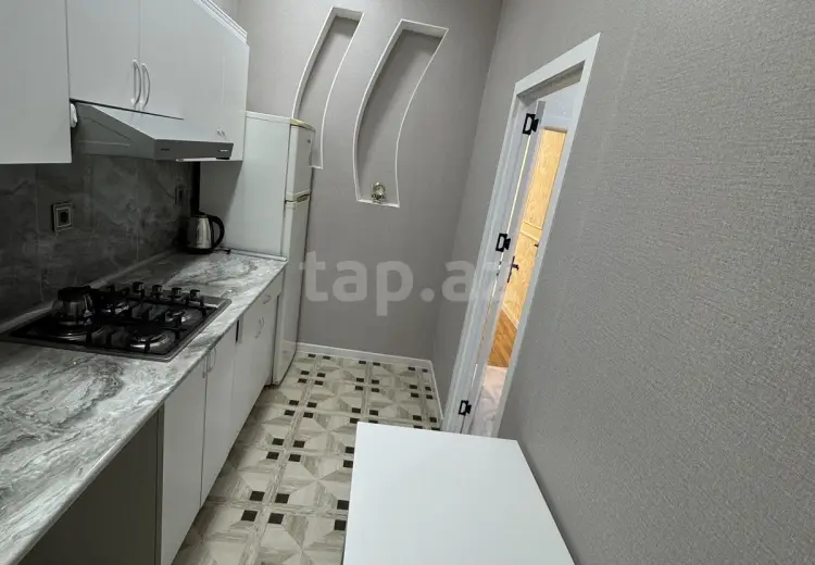 3 otaqlı mənzil , Bakı