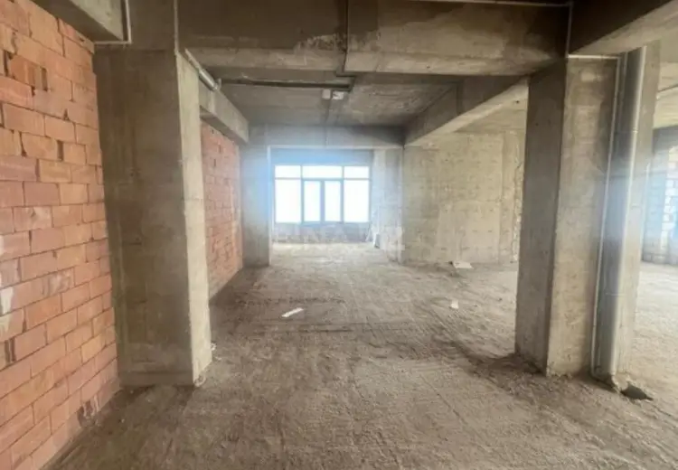 138 m² Obyekt / Ofis Satılır, Binəqədi, Bakı