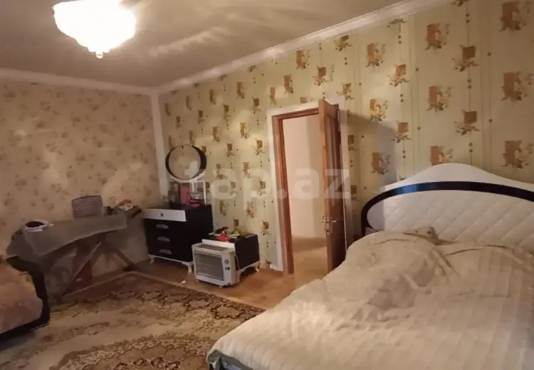 6 otaqlı mənzil , Gəncə