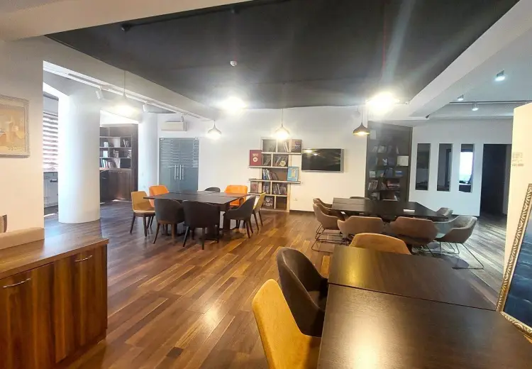 300 m² Obyekt / Ofis Satılır, Nərimanov, Bakı