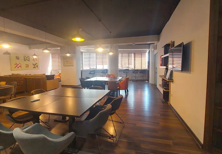 300 m² Obyekt / Ofis Satılır, Nərimanov, Bakı