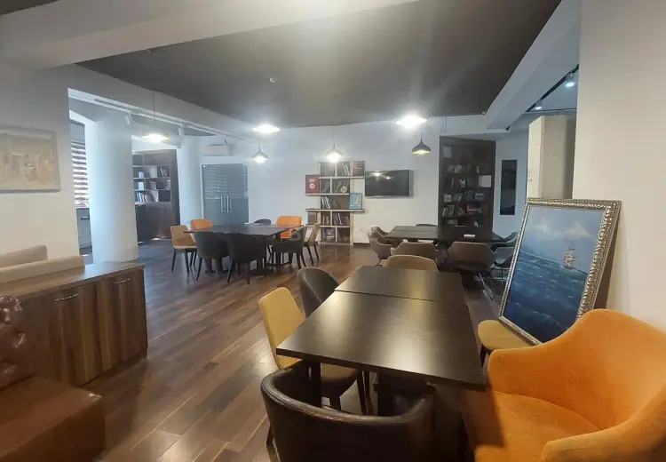 300 m² Obyekt / Ofis Satılır, Nərimanov, Bakı