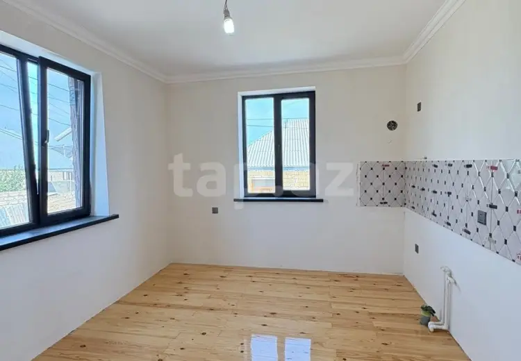 4 otaqlı mənzil , Gəncə