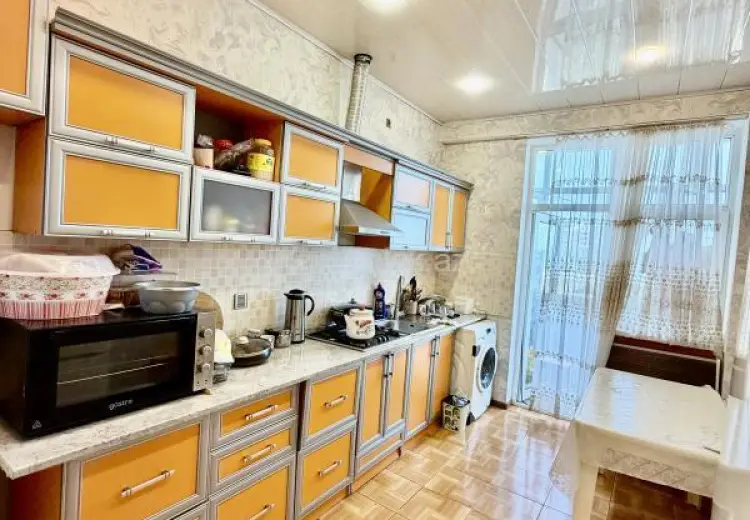3 otaqlı mənzil Satılır, 8-ci kilometr, Nizami, Bakı