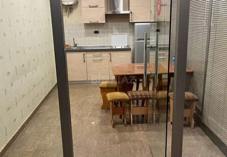 250 m² Obyekt / Ofis Kirayə (aylıq), Xətai, Bakı