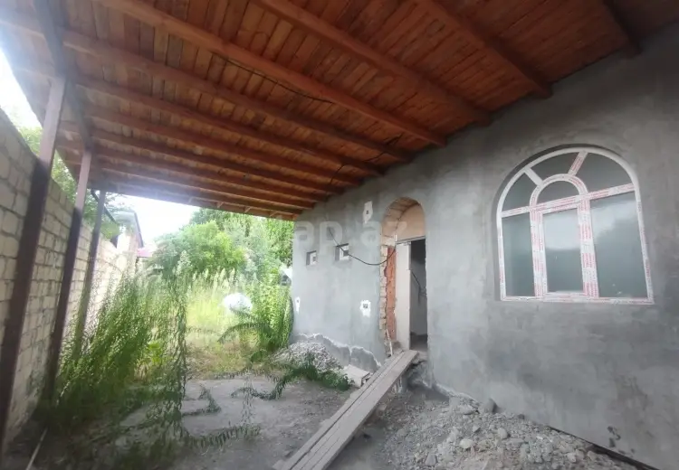 3 otaqlı mənzil , Şəki