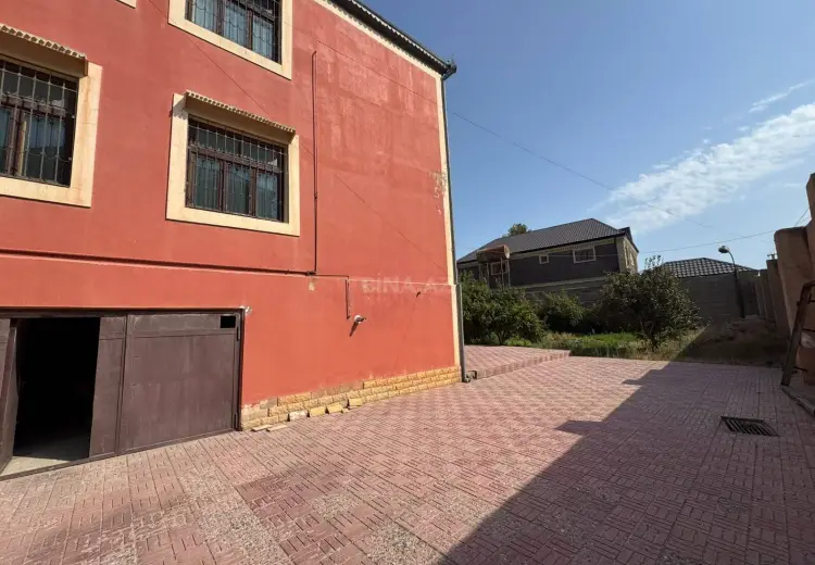 12 otaqlı mənzil Satılır, Badamdar qəs., Səbail, Bakı