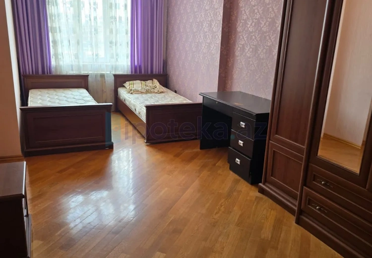 3 otaqlı mənzil Satılır, Yeni Yasamal qəs., Yasamal, Bakı