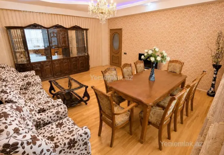 1 000 AZN - 3 otaqlı mənzil Kirayə (aylıq), Nizami, Bakı