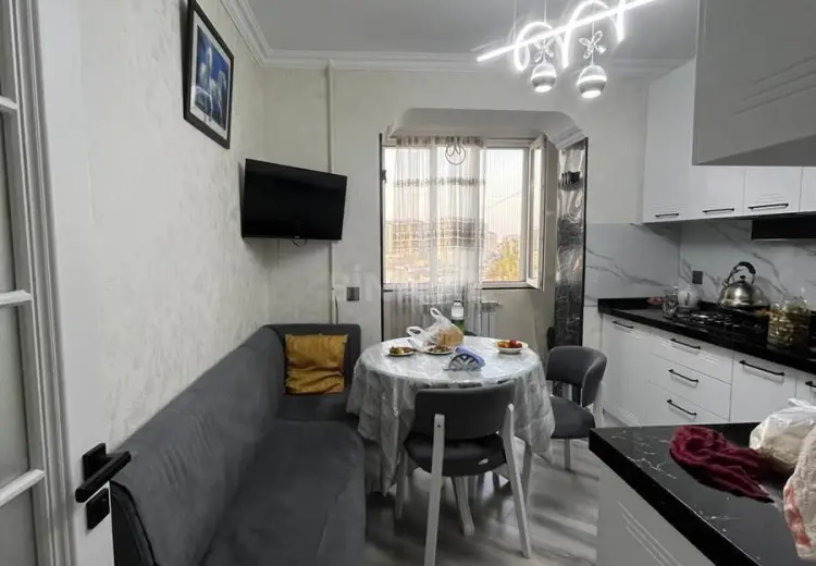 3 otaqlı mənzil Satılır, Badamdar qəs., Səbail, Bakı