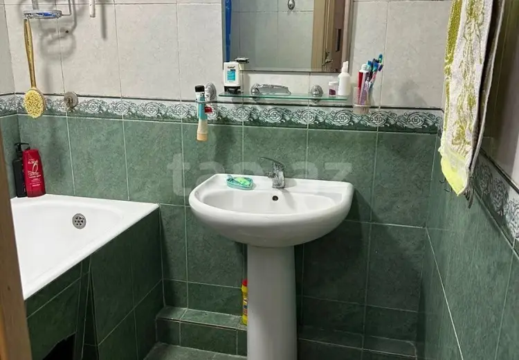 3 otaqlı mənzil , Bakı