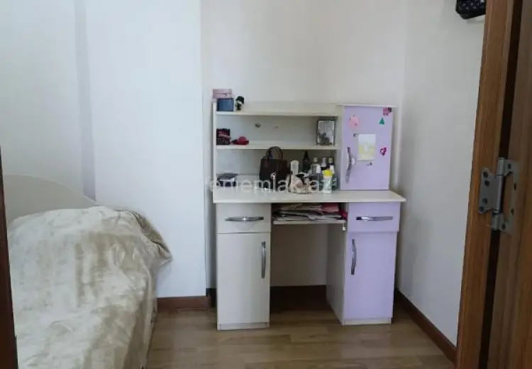 295 000 AZN - 4 otaqlı mənzil Satılır, Nizami, Bakı