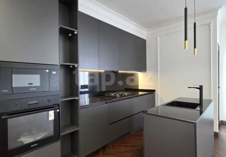 3 otaqlı mənzil , Nəsimi, Bakı