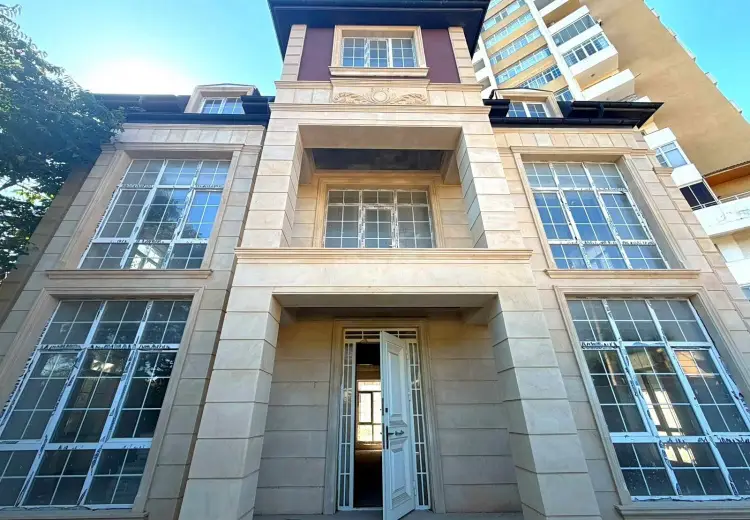 6 otaqlı mənzil Satılır, Nizami, Bakı