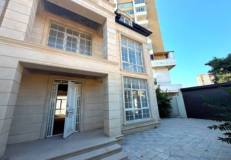 6 otaqlı mənzil Satılır, Nizami, Bakı