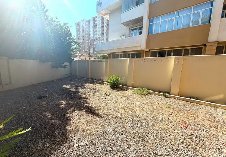 6 otaqlı mənzil Satılır, Nizami, Bakı