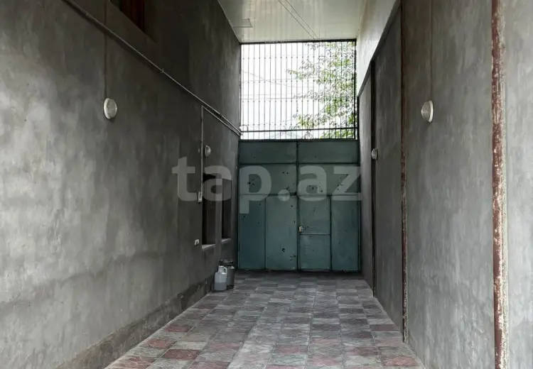 6 otaqlı mənzil , Gəncə