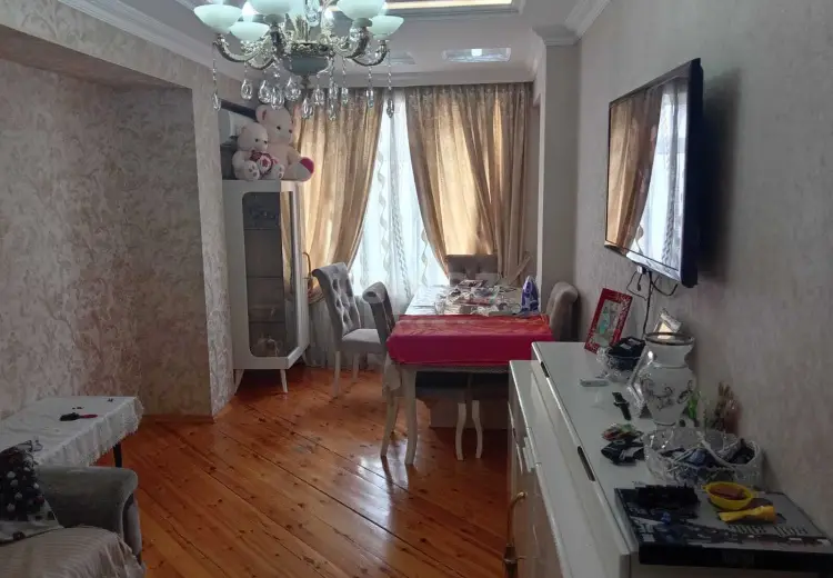 3 otaqlı mənzil , Xırdalan