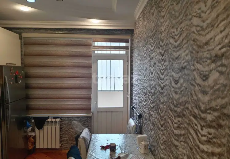 3 otaqlı mənzil , Xırdalan