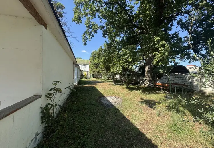 1200 m² Obyekt / Ofis Satılır, Xaçmaz